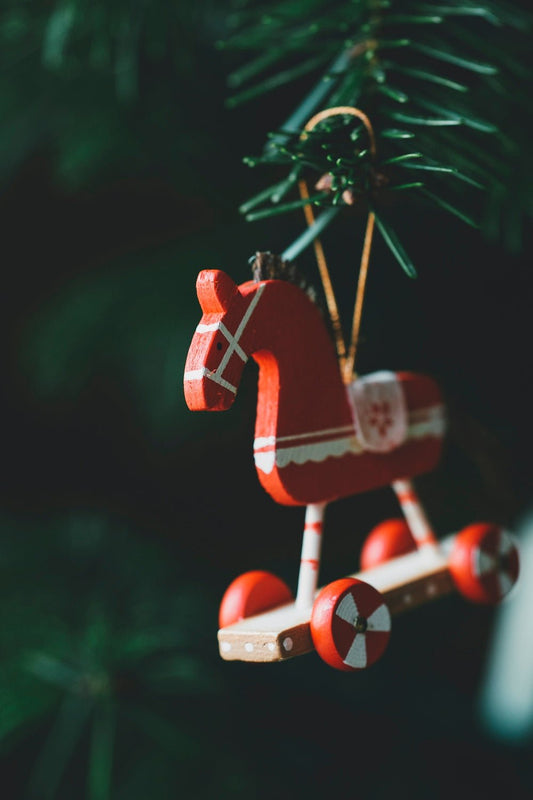 Unique Christmas Gift Ideas to Thrill Your Daughter - Ever Trendy Essentials