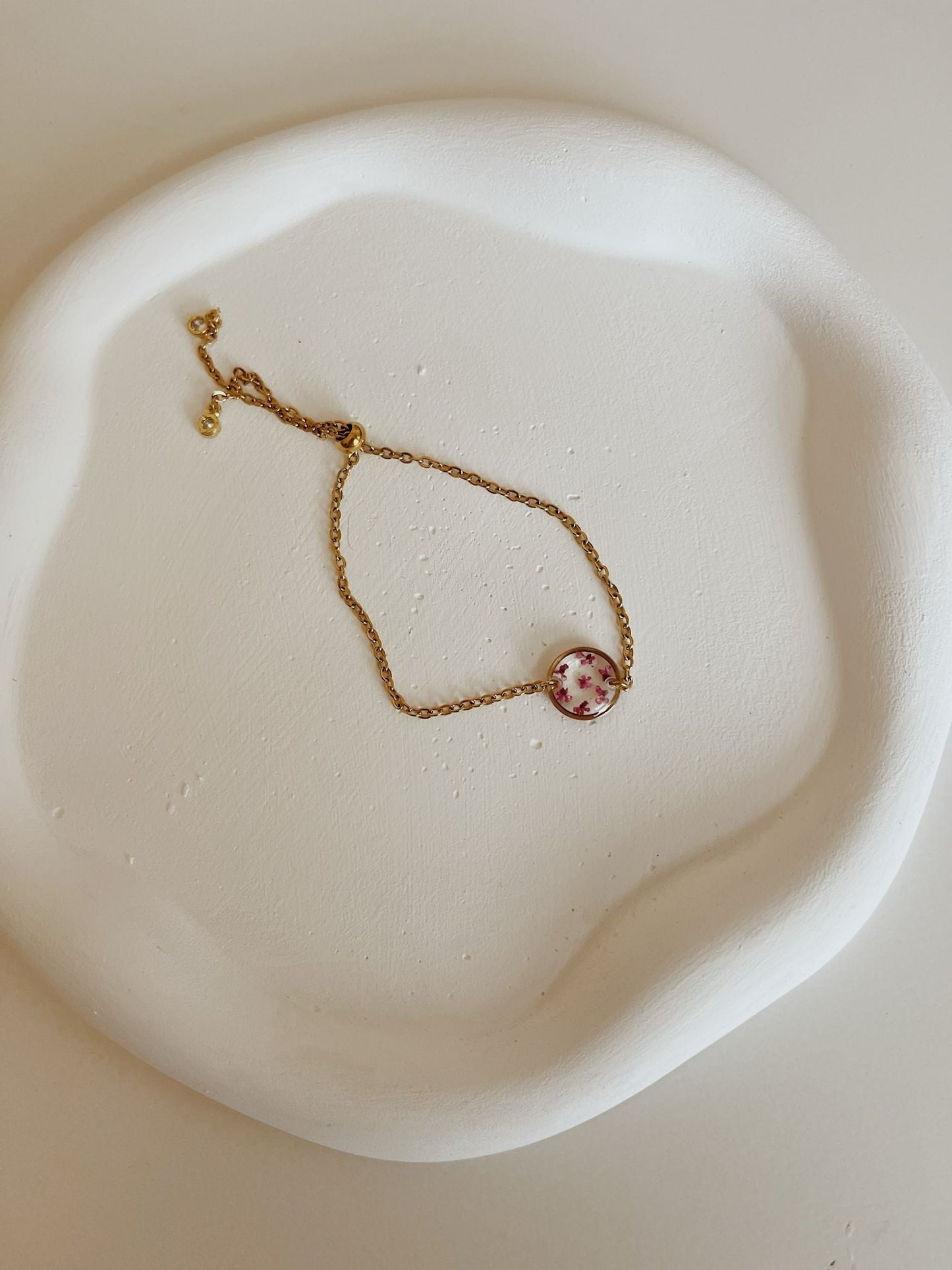 Wildflower Gold Bracelet Small Pendant - Ever Trendy Essentials
