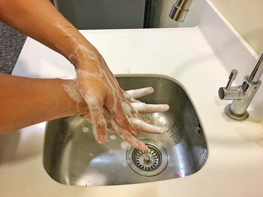 Techniques on How to Wash Graphic Tees for Maximum Durability - Ever Trendy Essentials