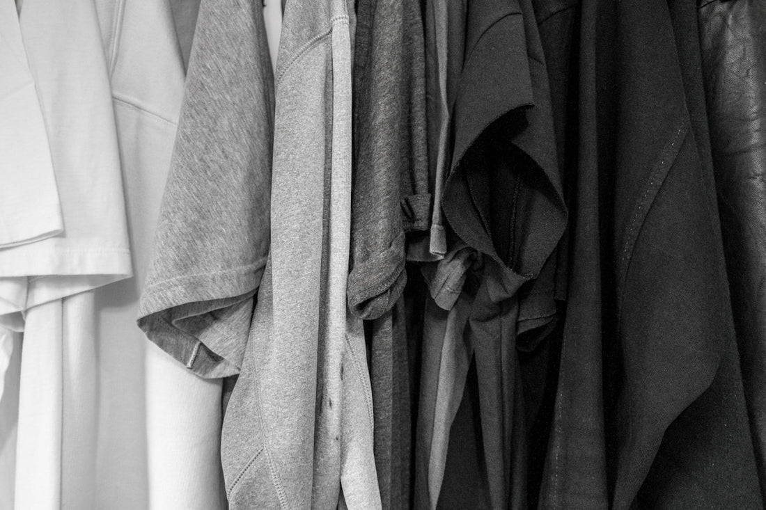 The Dos and Don’ts of Washing Your Graphic Tees for a Vibrant Wardrobe - Ever Trendy Essentials