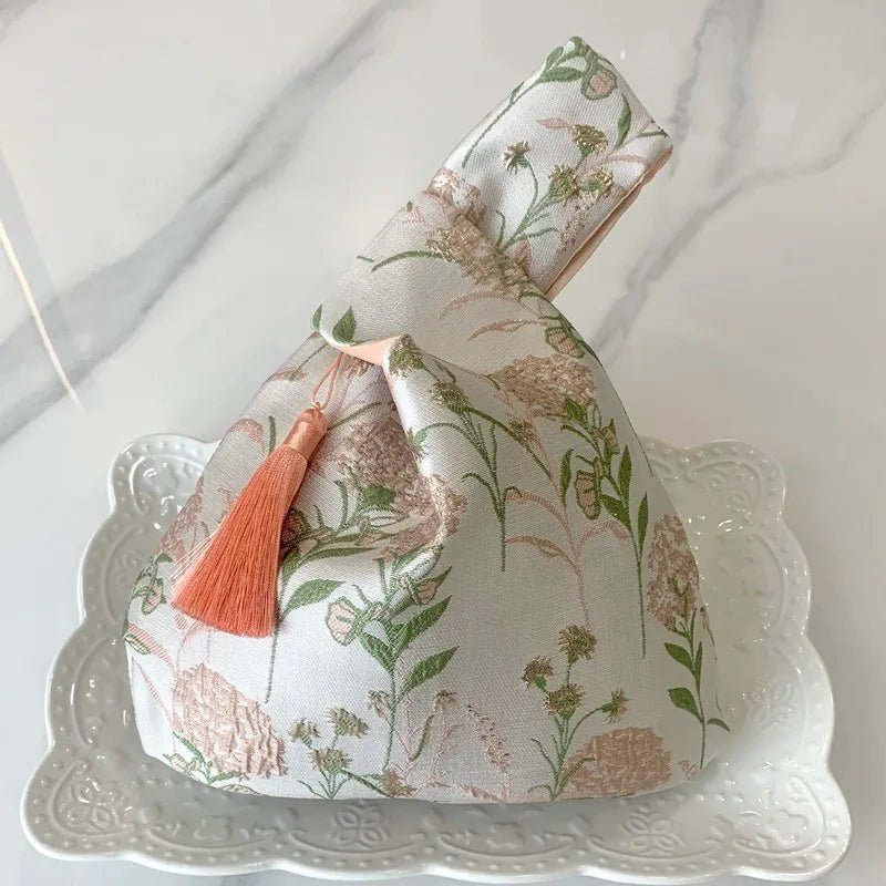 Chinese Embroidered Evening Clutch Bag - Ever Trendy Essentials