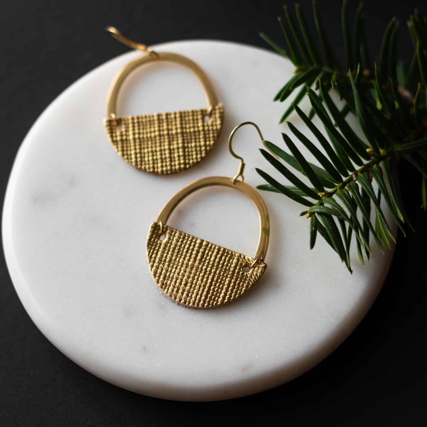 Gold Jo Earrings - Ever Trendy Essentials