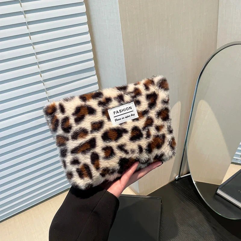 Leopard Print Retro Makeup Bag | Large Capacity Cosmetic Bag & Fashion Portable Storage Bag (Travel Toiletry Bag) - Ever Trendy Essentials