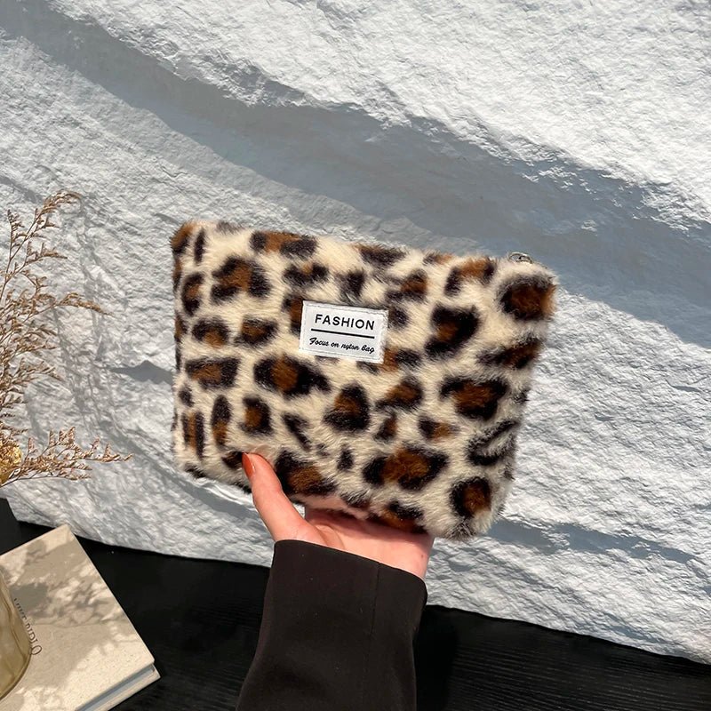 Leopard Print Retro Makeup Bag | Large Capacity Cosmetic Bag & Fashion Portable Storage Bag (Travel Toiletry Bag) - Ever Trendy Essentials
