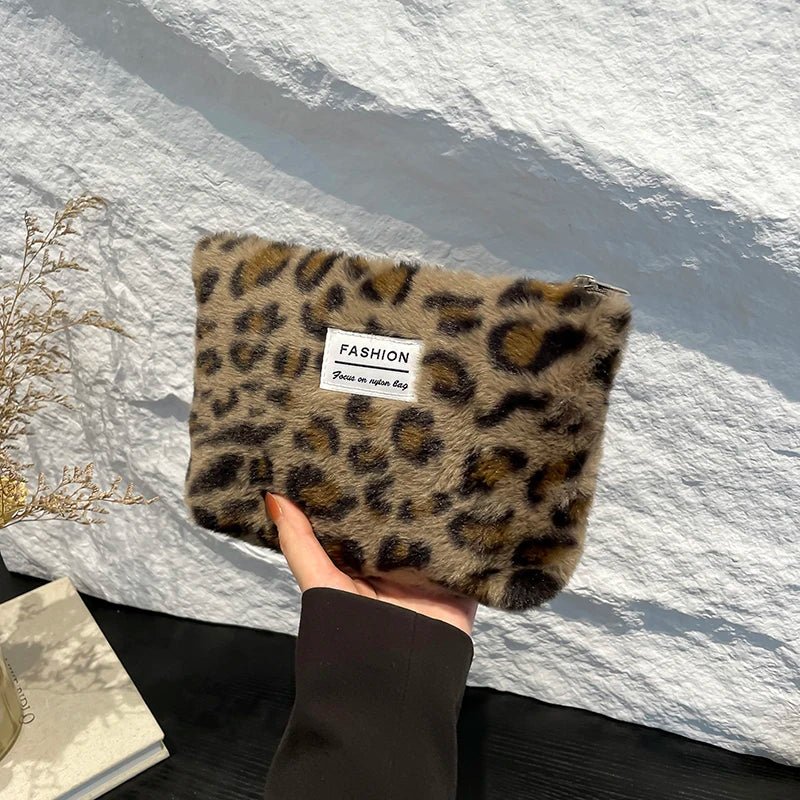 Leopard Print Retro Makeup Bag | Large Capacity Cosmetic Bag & Fashion Portable Storage Bag (Travel Toiletry Bag) - Ever Trendy Essentials
