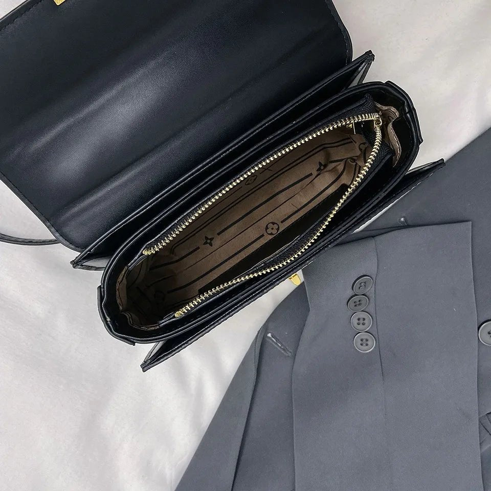 Letter Print Lock Luxury Handbags | Women's Shoulder Bags & Designer Crossbody Purses (Chain Strap Clutch Bag) - Ever Trendy Essentials