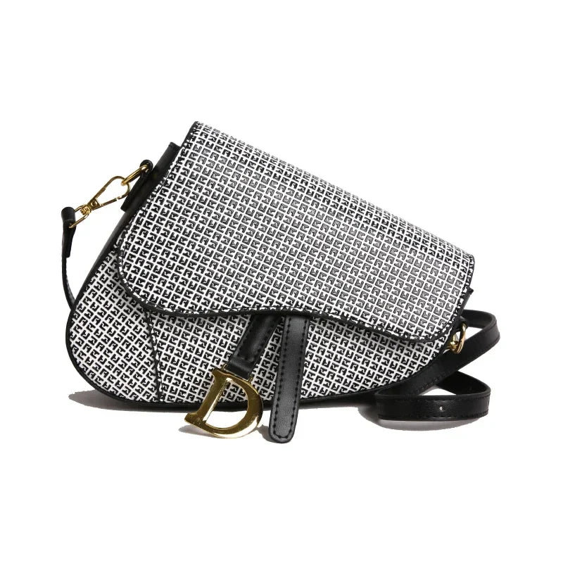 Luxury Popular Shoulder Bag | Designer Tote Purse & Ladies Elegant Chain Strap Crossbody Bag (Suitable for Daily Use) - Ever Trendy Essentials