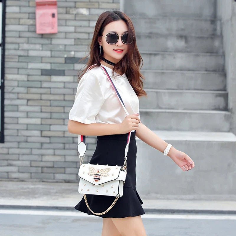 New Fashion Women's Bag Trend | Brand Pearl Bee Shoulder Bag & High Quality Temperament Ladies Crossbody Bag (Designer Luxury Handbag) - Ever Trendy Essentials