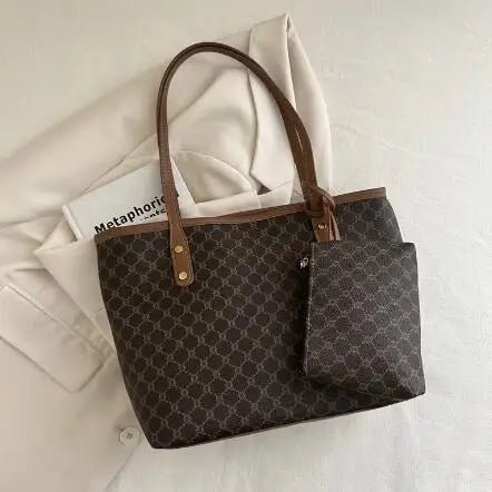 New Simple Fashion Large Capacity Niche Bag | Women's New Trend Delicate Comfortable Hand Bill Shoulder Bag - Ever Trendy Essentials