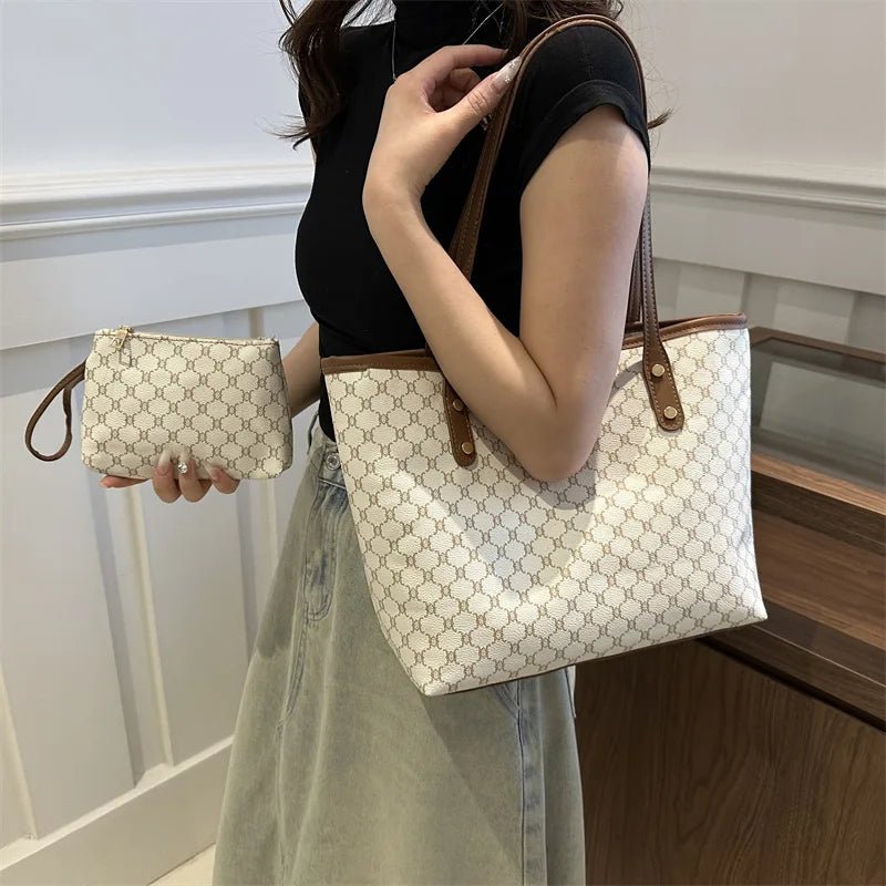 New Simple Fashion Large Capacity Niche Bag | Women's New Trend Delicate Comfortable Hand Bill Shoulder Bag - Ever Trendy Essentials