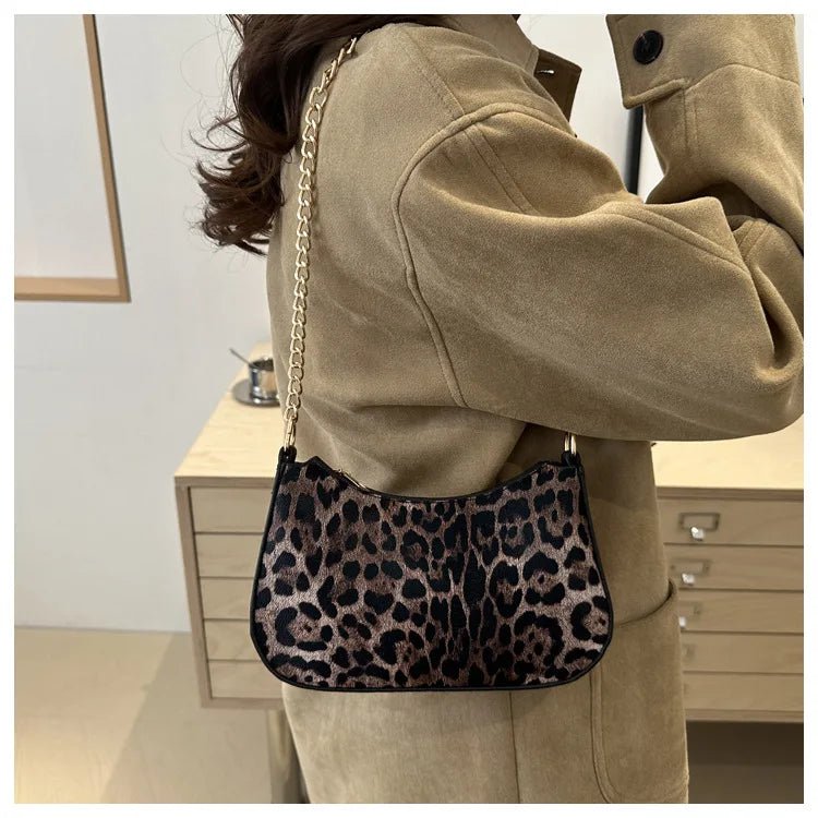 Vintage Style Square Handbag | Crossbody Bag with Adjustable Strap & Women's Messenger Shoulder Bag (Sophisticated Accessory Tote Bag Purse) - Ever Trendy Essentials