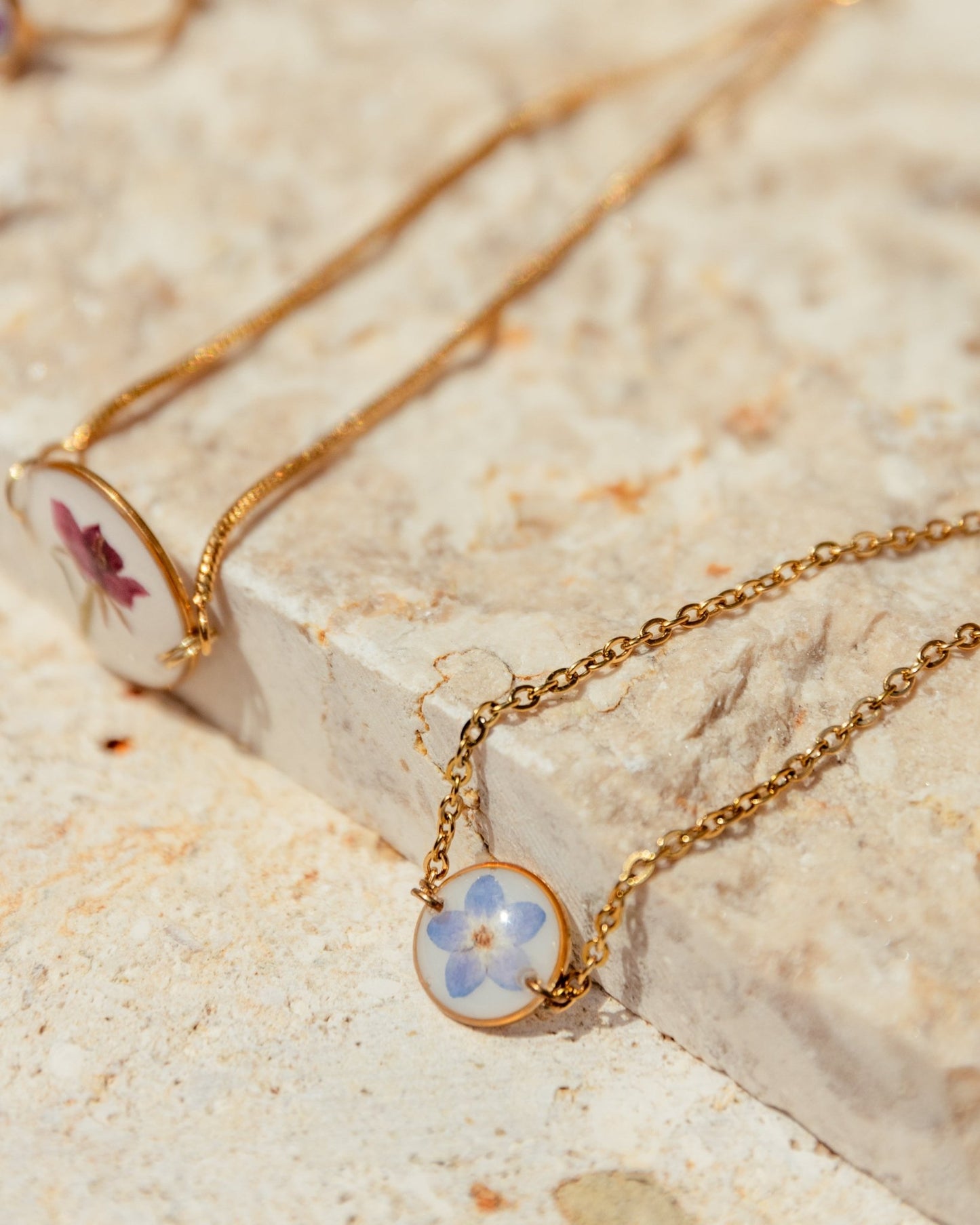Wildflower Gold Bracelet Small Pendant - Ever Trendy Essentials