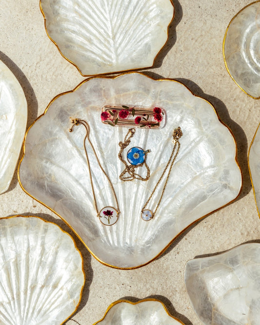 Wildflower Gold Bracelet Small Pendant - Ever Trendy Essentials