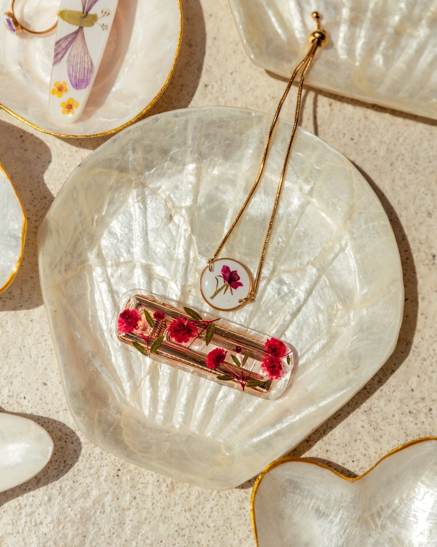 Wildflower Gold Bracelet Small Pendant - Ever Trendy Essentials